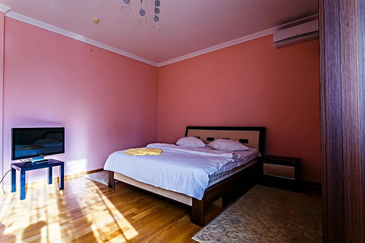 Жк Отырар. Трех Комн Апартаменты На Набережной Nur-Sultan  Apartment Nur-Sultan (Astana)